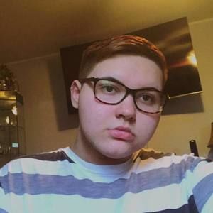 Meet your Posher, Abigail